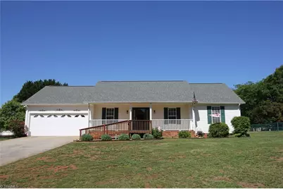 129 Polaris Drive, Mocksville, NC 27028 - Photo 2