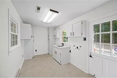6595 Rollingwood Drive, Clemmons, NC 27012 - Photo 12