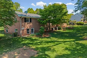 6595 Rollingwood Dr, Clemmons, NC 27012 - Photo 6