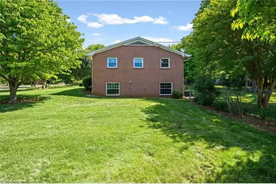 6595 Rollingwood Drive, Clemmons, NC 27012 - Photo 4
