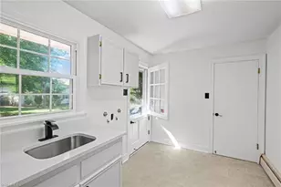 6595 Rollingwood Dr, Clemmons, NC 27012 - Photo 14
