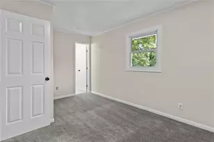 1313 Dayton St, Greensboro, NC 27407 - Photo 10