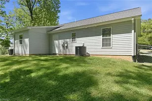 610 Burlington Ave, Gibsonville, NC 27249 - Photo 26
