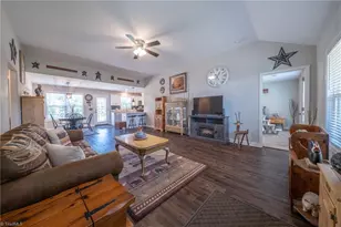 184 Katie Ln, Lexington, NC 27292 - Photo 6