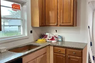 408 Greenwood St, Eden, NC 27288 - Photo 6