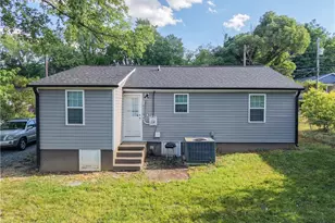 1511 Davis Ave, High Point, NC 27260 - Photo 10