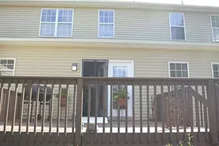 2202 McLaughlin Dr, Greensboro, NC 27406 - Photo 2