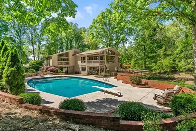 1 Chowan Road, Greensboro, NC 27407 - Photo 6