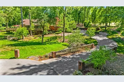 1 Chowan Road, Greensboro, NC 27407 - Photo 2