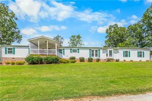 2712 Sloan's Mill Rd, Hamptonville, NC 27020 - Photo 2