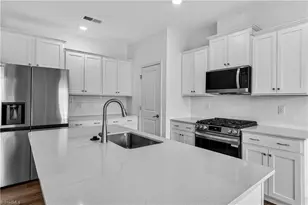 1858 Pheasant Trce Cir, Kernersville, NC 27284 - Photo 6