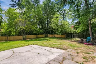 506 Rosebriar Ct, Greensboro, NC 27407 - Photo 18