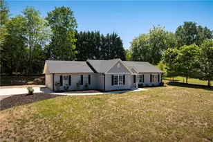 122 Fosstorall Rd, King, NC 27021 - Photo 2
