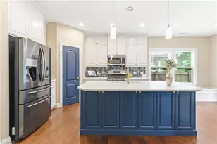 959 Longleaf Pine Pl, Mebane, NC 27302 - Photo 2