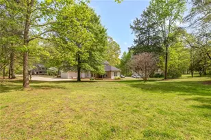 8193 Oak Creek Dr, Stokesdale, NC 27357 - Photo 36