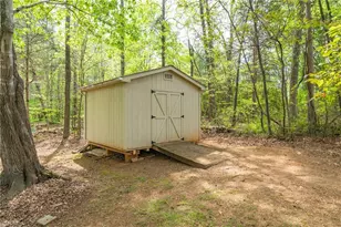 8193 Oak Creek Dr, Stokesdale, NC 27357 - Photo 38