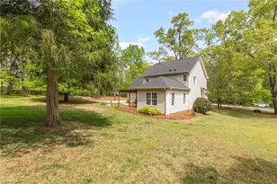 8193 Oak Creek Dr, Stokesdale, NC 27357 - Photo 40
