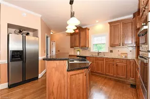 2713 St Andrews Ct, Jamestown, NC 27282 - Photo 14
