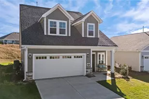 212 Mountain Maple Dr, King, NC 27021 - Photo 2
