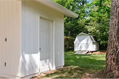 118 E Keeling Road, Greensboro, NC 27410 - Photo 30