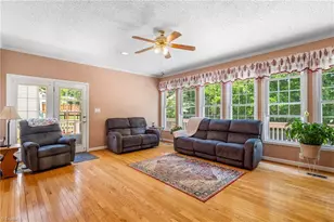 117 Huron Ct, Winston-Salem, NC 27103 - Photo 8