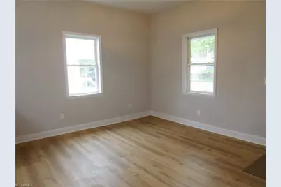 213 E Monmouth Street, Winston-Salem, NC 27127 - Photo 4