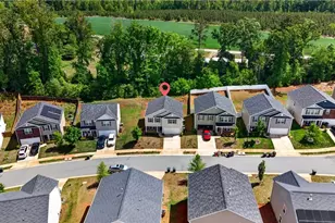 4712 Black Frst Dr, Greensboro, NC 27405 - Photo 34