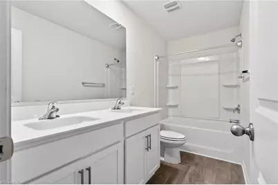 4712 Black Forest Drive, Greensboro, NC 27405 - Photo 20