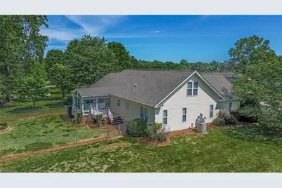 183 Devon Lane, Statesville, NC 28625 - Photo 6