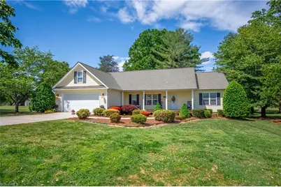 183 Devon Lane, Statesville, NC 28625 - Photo 8