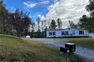 3898 Dehart Church Rd, Hays, NC 28635 - Photo 4
