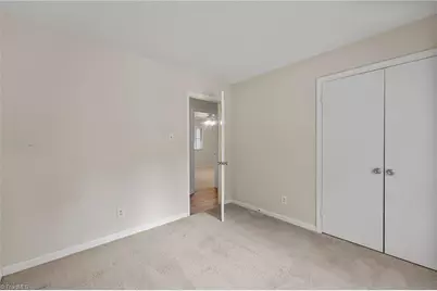 2513 Cottage Place, Greensboro, NC 27455 - Photo 22