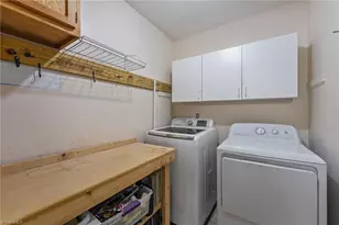2513 Cottage Pl, Greensboro, NC 27455 - Photo 26