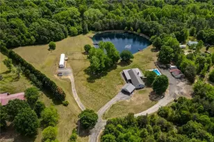 6591 & 6591-A Coltrane Mill Rd, Greensboro, NC 27406 - Photo 4