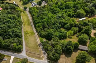 6591 & 6591-A Coltrane Mill Rd, Greensboro, NC 27406 - Photo 24