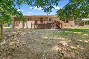 5792 Drake Rd, Greensboro, NC 27406 - Photo 34