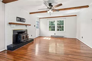 5792 Drake Rd, Greensboro, NC 27406 - Photo 8