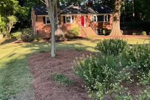 1114 Rustic Rd, Greensboro, NC 27410 - Photo 6