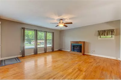 818 Grand Oaks Drive, Eden, NC 27288 - Photo 18