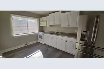 2912 Woodleigh Street #3, Winston-Salem, NC 27127 - Photo 4