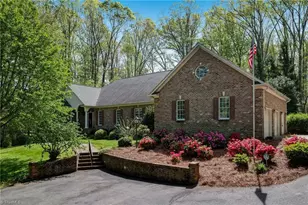 1001 Benton Ct, Reidsville, NC 27320 - Photo 8