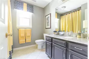 325 Creekside Dr, High Point, NC 27265 - Photo 26