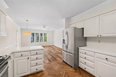 1007 Kings Arms Court, High Point, NC 27262 - Photo 18