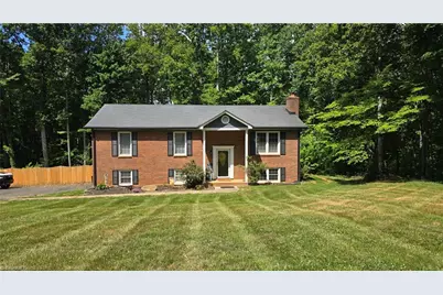1578 Twin Oaks Drive, King, NC 27021 - Photo 1