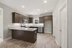 4568 Wallburg Rd, Winston-Salem, NC 27107 - Photo 10