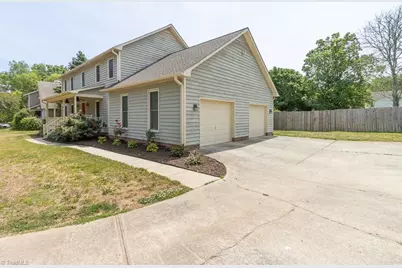 5405 Pondfield Drive, Greensboro, NC 27410 - Photo 2