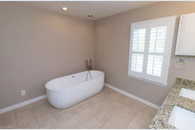5405 Pondfield Drive, Greensboro, NC 27410 - Photo 28