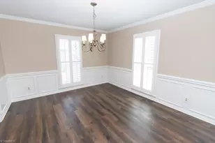 5405 Pondfield Dr, Greensboro, NC 27410 - Photo 8