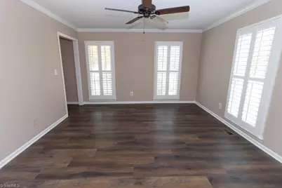 5405 Pondfield Drive, Greensboro, NC 27410 - Photo 6