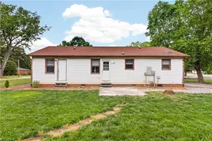 3701 Mulberry Ln, High Point, NC 27262 - Photo 28